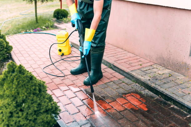 Best Garage Pressure Washing  in Waterville, ME